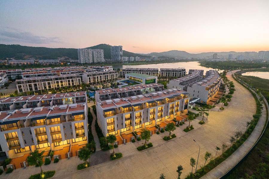 Royal Lotus Hotel Hạ Long