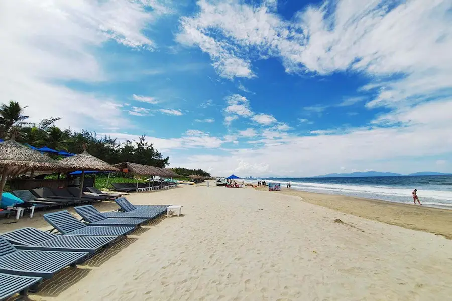 Bãi biển Mỹ Khê