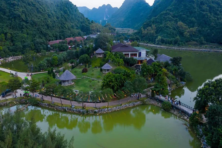 Thung Nham Hotel & Resort